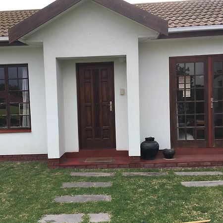 Hartz Flat Appartamento Swakopmund Esterno foto