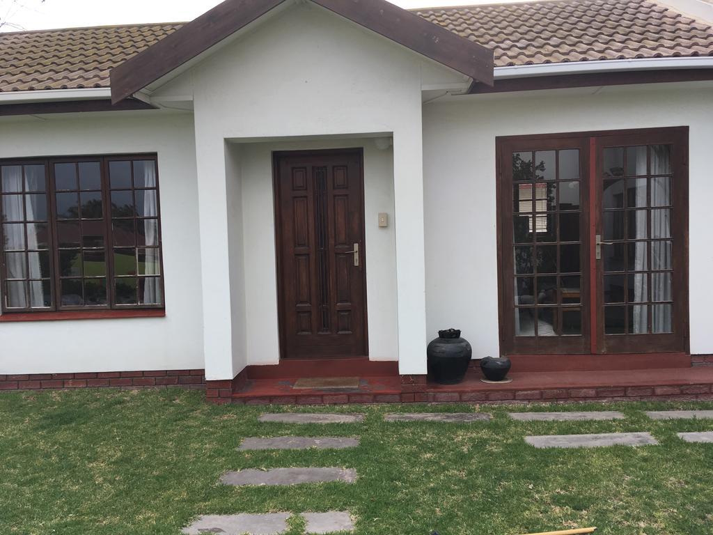 Hartz Flat Appartamento Swakopmund Esterno foto